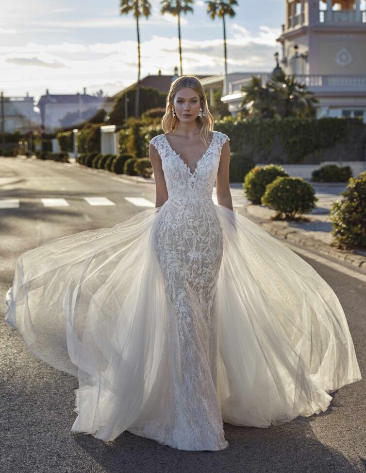 Brudekjole i elegante lokaler