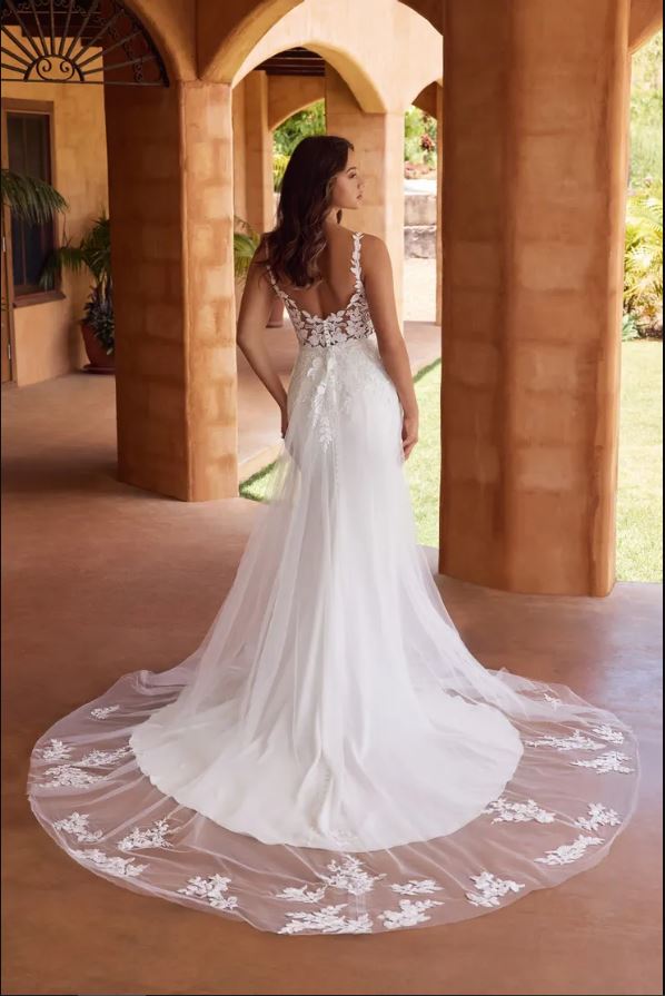 Sophia Tolli Y3128