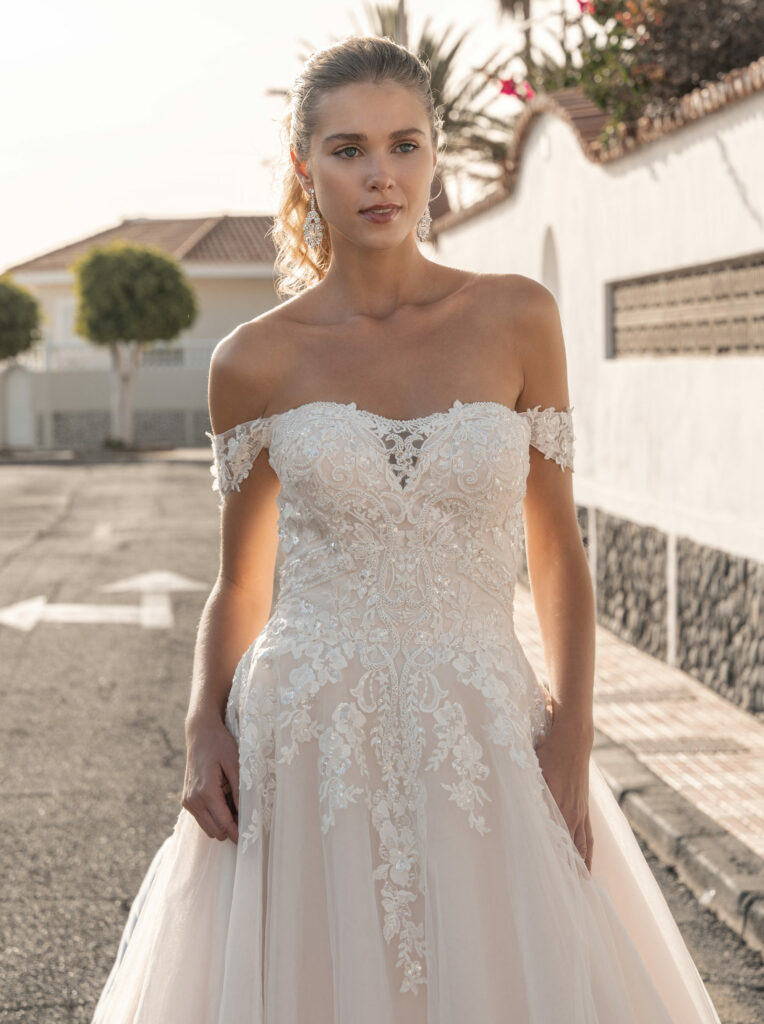 Monica Loretti 50737